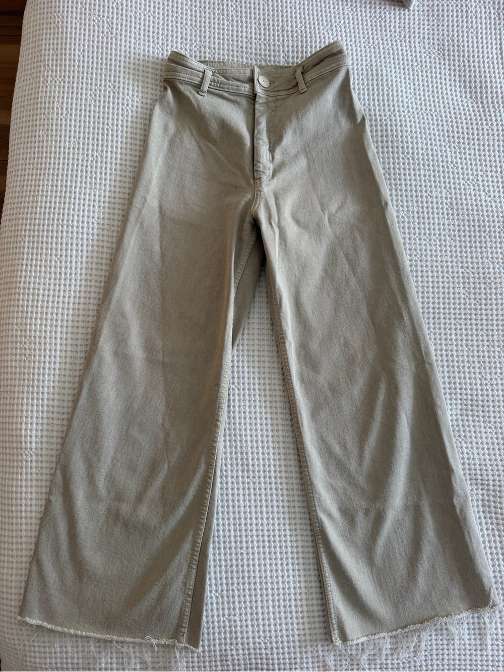 Zara Womens Wide-Leg Jeans in Light Khaki color